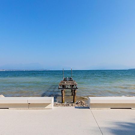 דסנזאנו דל גארדה Residenza Miralago III By Wonderful Italy מראה חיצוני תמונה