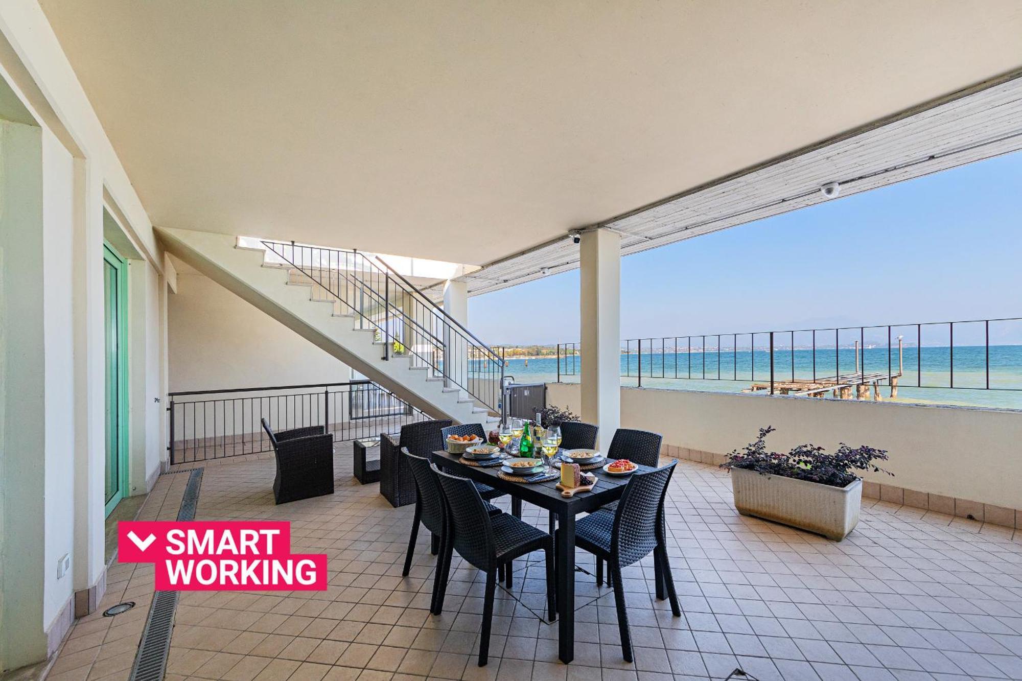 דסנזאנו דל גארדה Residenza Miralago III By Wonderful Italy מראה חיצוני תמונה