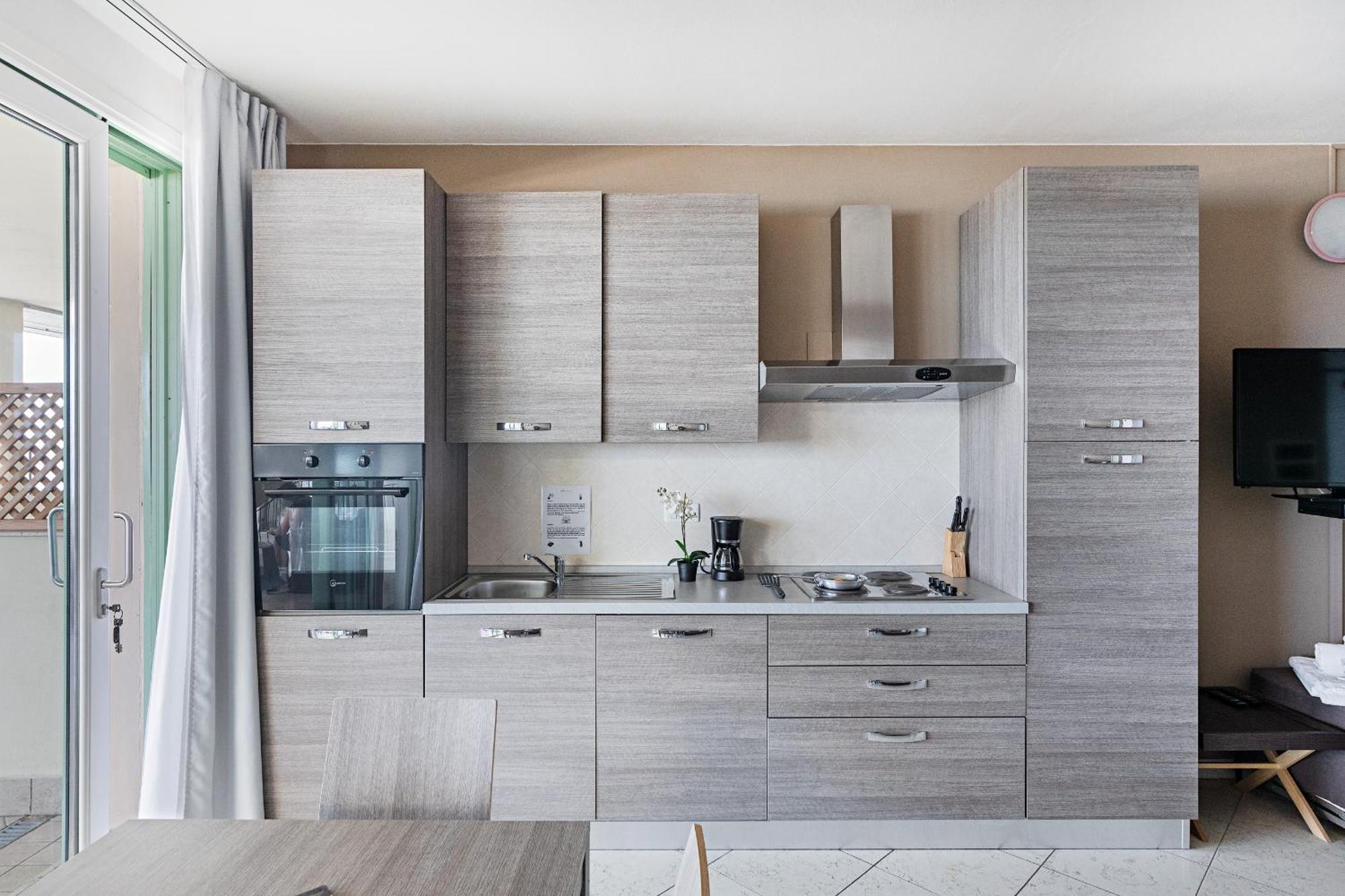 דסנזאנו דל גארדה Residenza Miralago III By Wonderful Italy מראה חיצוני תמונה