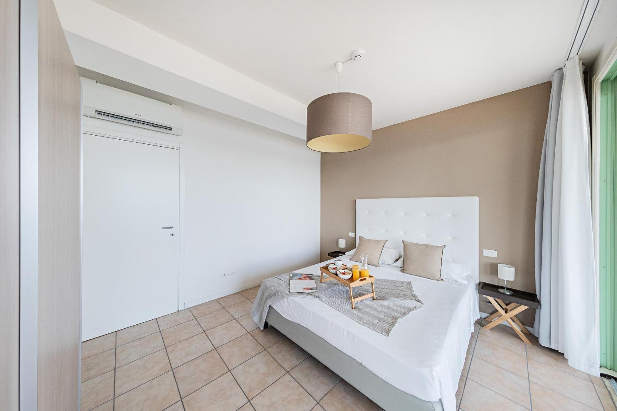 דסנזאנו דל גארדה Residenza Miralago III By Wonderful Italy מראה חיצוני תמונה