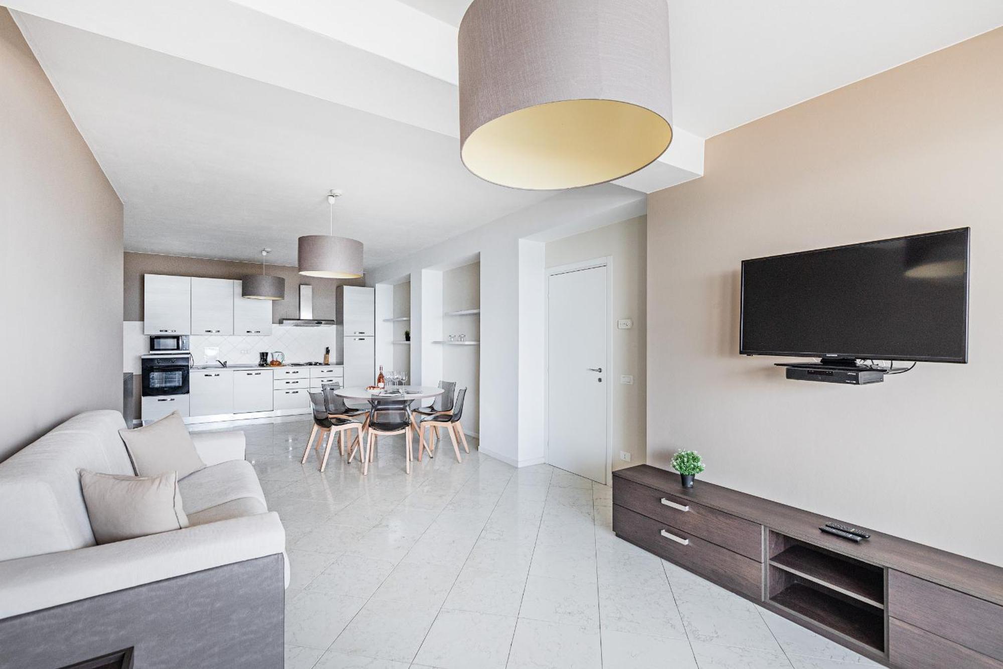 דסנזאנו דל גארדה Residenza Miralago III By Wonderful Italy מראה חיצוני תמונה